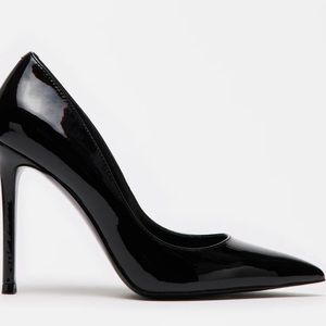 NWT black Steve Madden pump